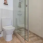 Apartamento Patio Vilareto - Clara By Lovelystay