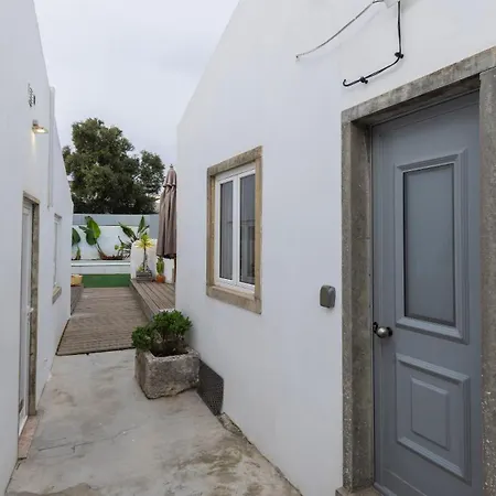 Apartamento Patio Vilareto - Villa Clara T2- Villa Fernanda T1 - Villa Adelia T1 *