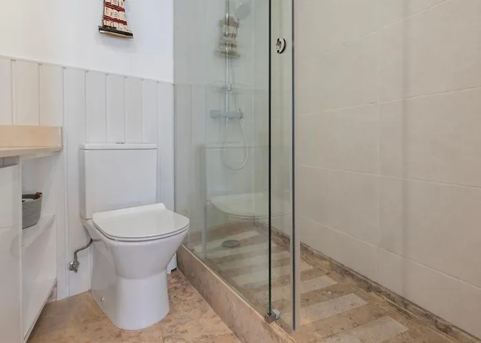 Apartament Patio Vilareto - Clara By Lovelystay